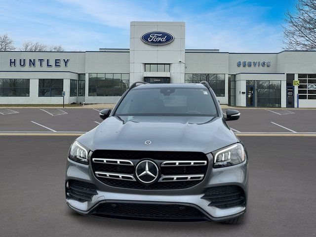 Used 2022 Mercedes-Benz GLS 450 4MATIC w/ AMG Line Exterior image 2