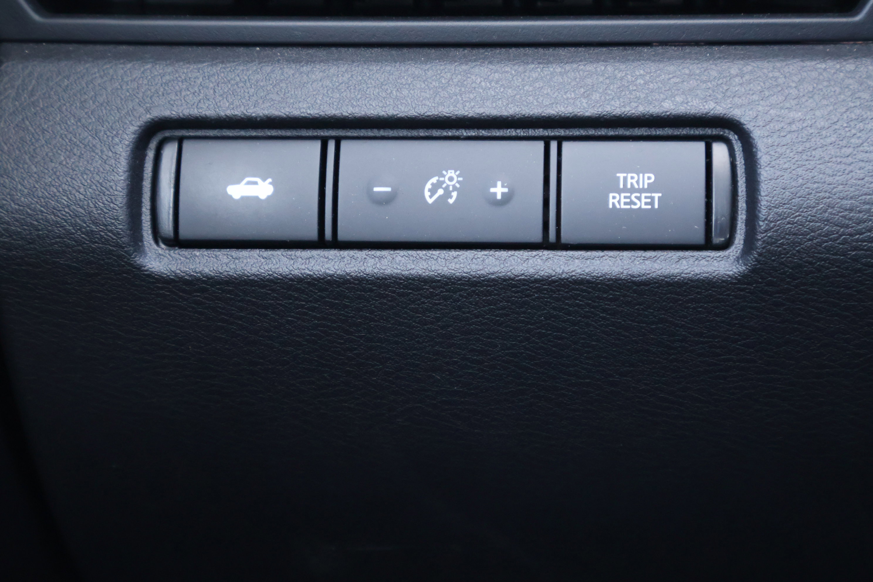 Used 2024 Nissan Altima 2.5 SV image 16