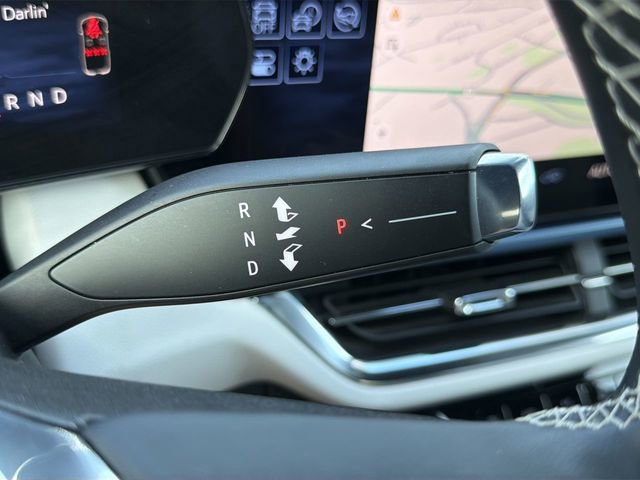 Used 2025 Chevrolet Equinox EV LT image 18