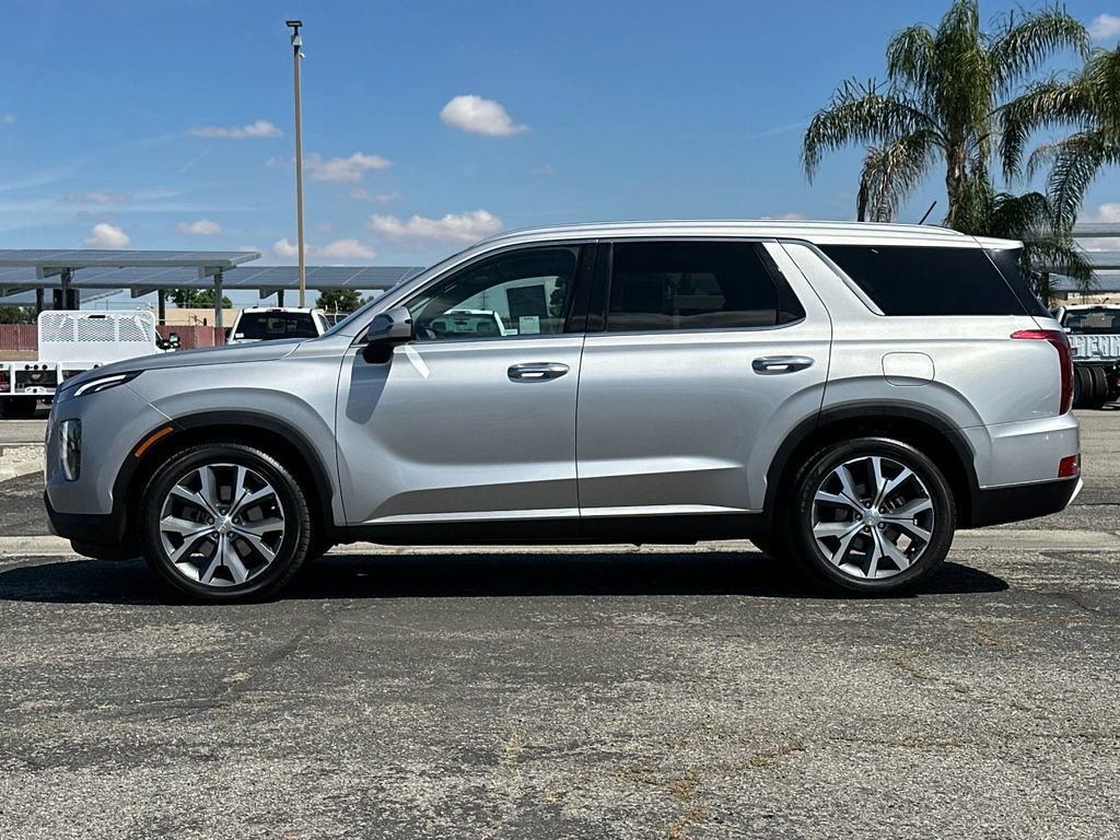 Used 2021 Hyundai Palisade SEL w/ Convenience Package FWD image 2