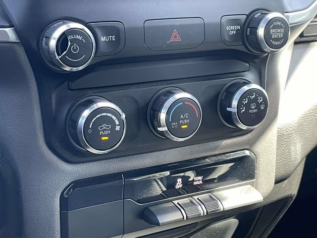Used 2021 RAM 1500 Big Horn RWD image 14
