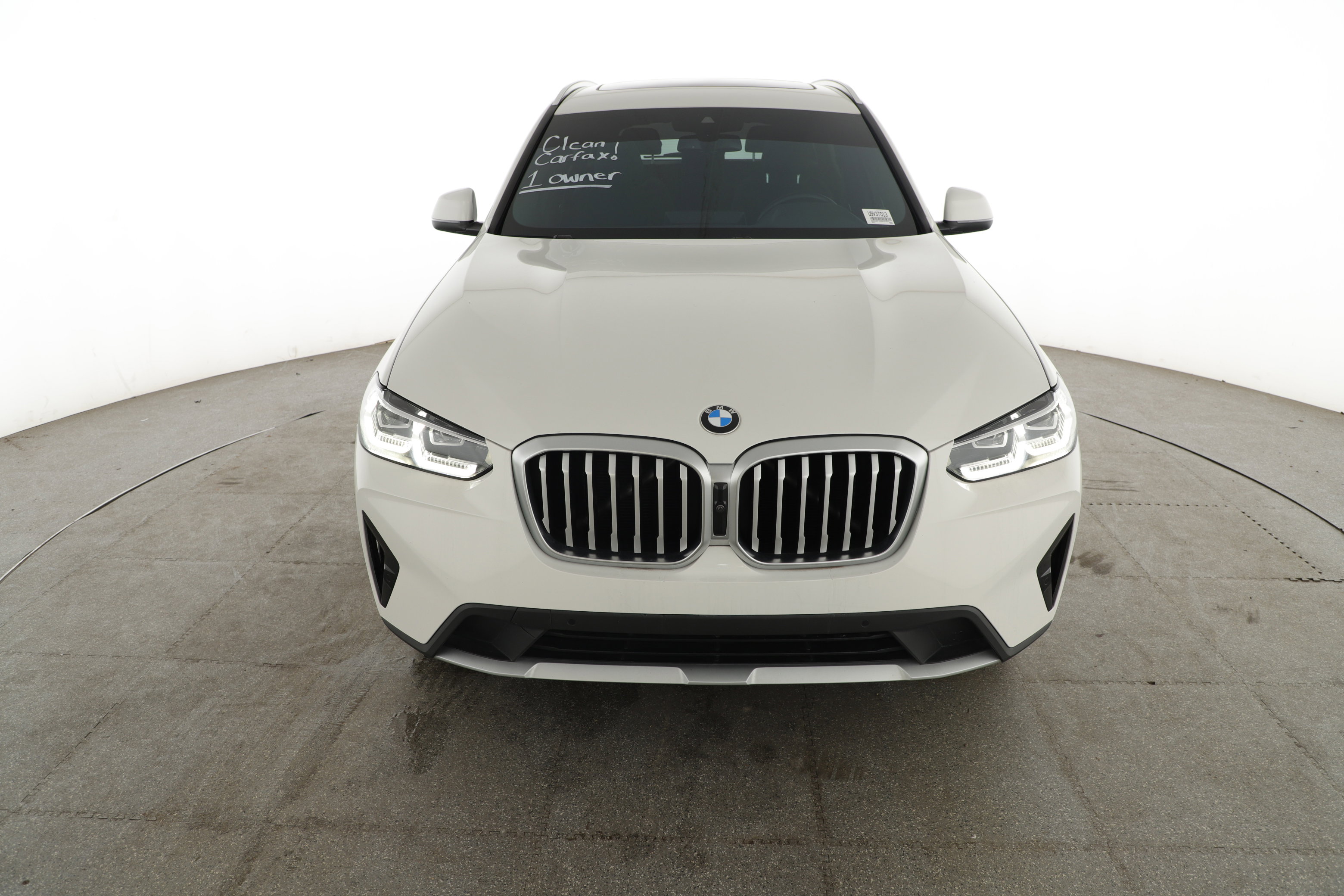Used 2024 BMW X3 sDrive30i w/ Convenience Package RWD image 2