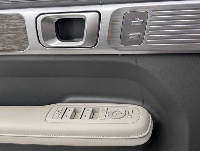 Used 2024 Hyundai Santa Fe Limited image 25