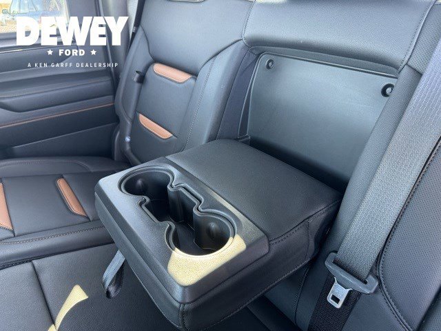 Used 2024 GMC Sierra 2500 AT4 w/ AT4 Premium Plus Package image 27