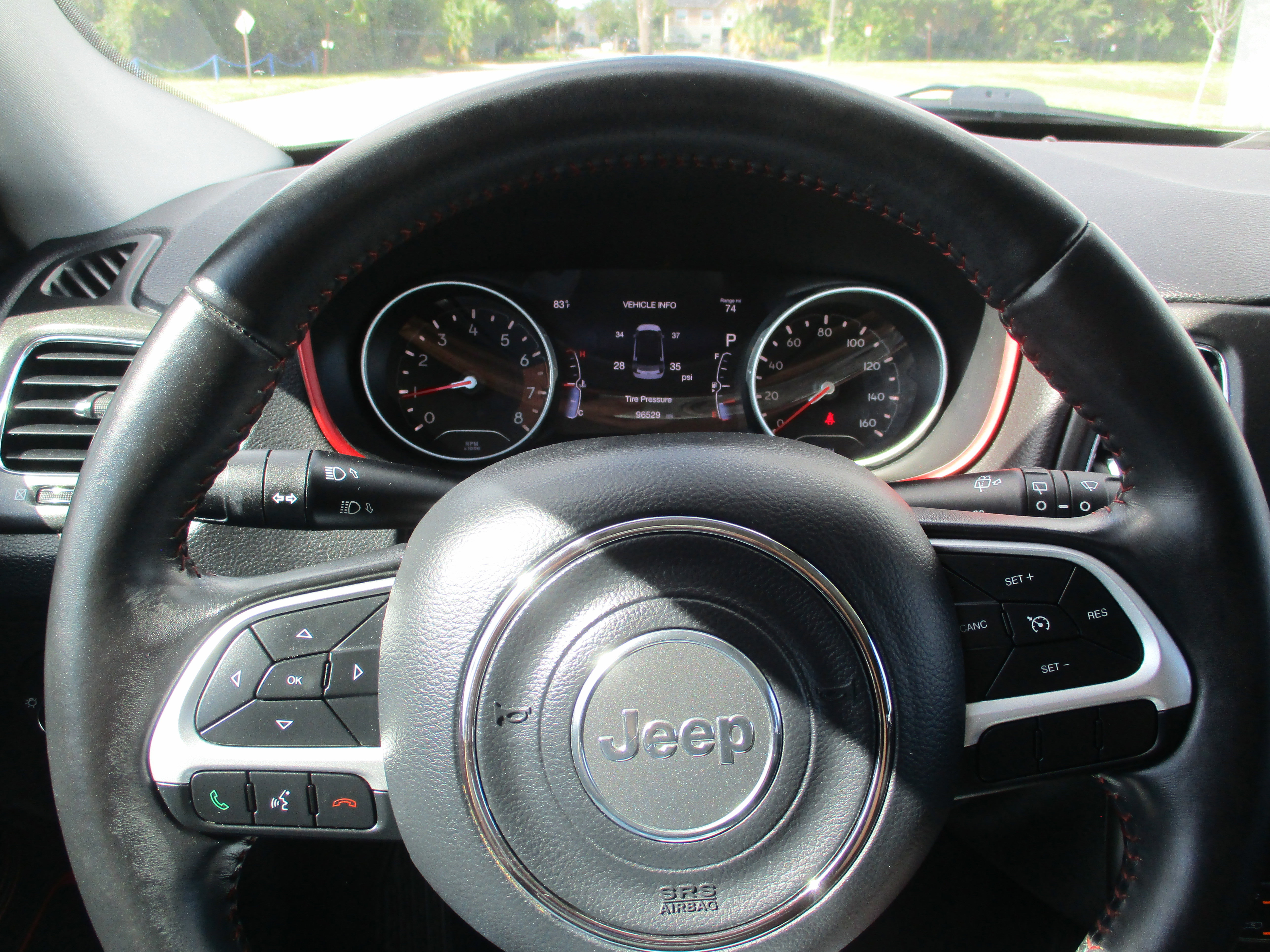 Used 2019 Jeep Compass Trailhawk image 17