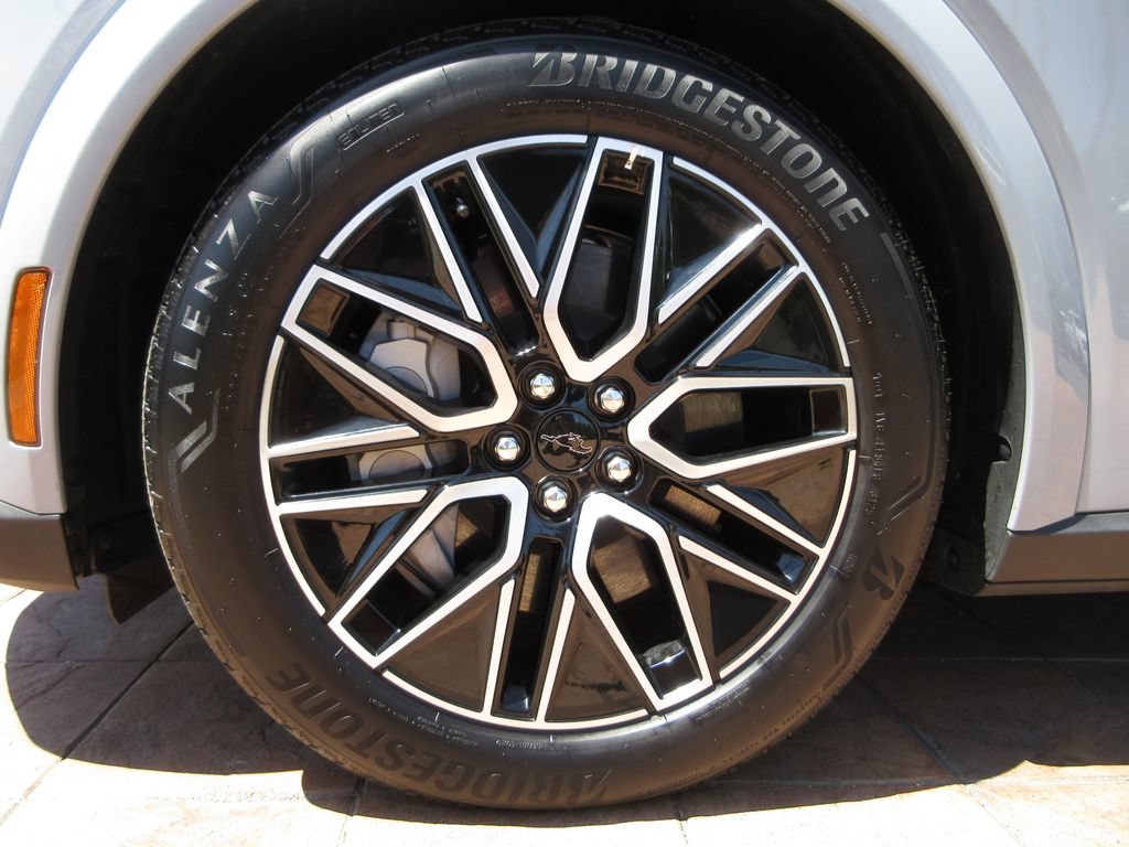 Certified 2025 Ford Mustang Mach-E Premium RWD image 8
