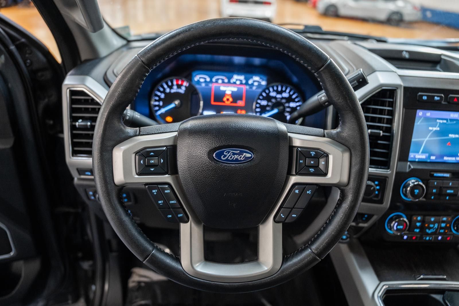 Certified 2020 Ford F250 Lariat w/ Tremor Off-Road Package AWD/4WD image 43