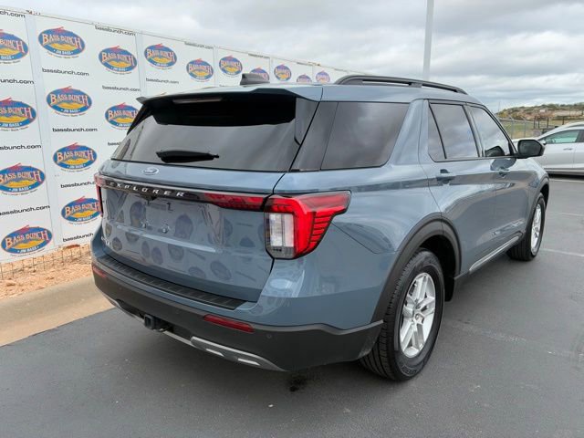 Certified 2025 Ford Explorer Active w/ Active Comfort Package image 3
