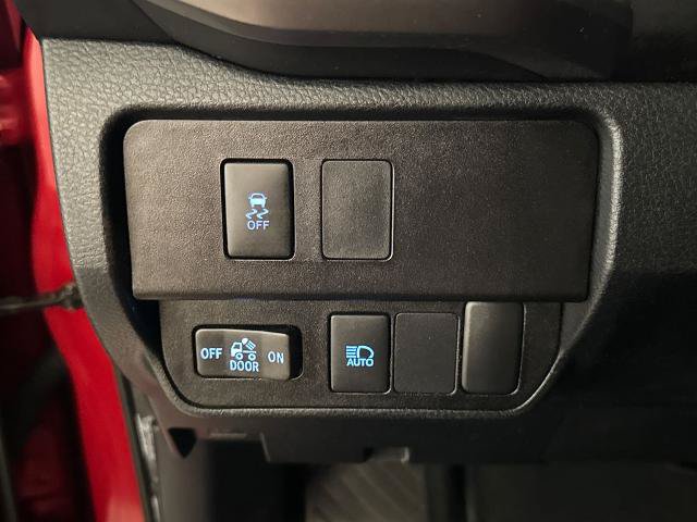 Used 2022 Toyota Tacoma SR5 w/ Technology Package RWD image 13