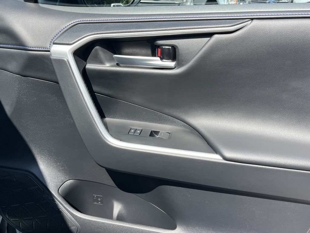 Used 2023 Toyota RAV4 XSE AWD/4WD image 26