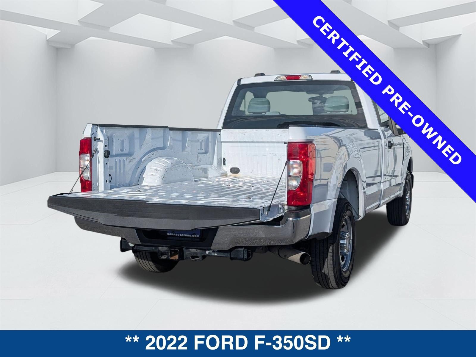 Certified 2022 Ford F350 XL w/ XL Value Package RWD image 5
