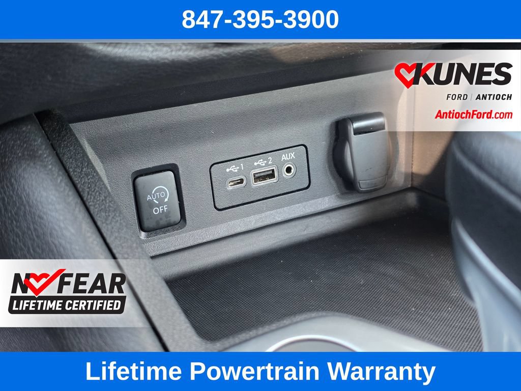 Used 2024 Nissan Sentra SV FWD image 39