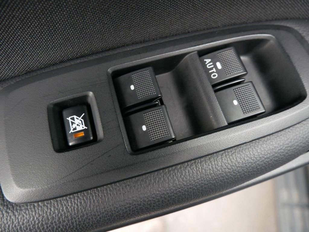 Certified 2023 Ford Ranger XLT w/ Equipment Group 302A High image 10