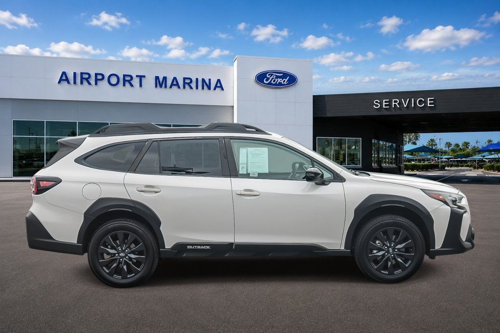 Used 2023 Subaru Outback Onyx Edition AWD/4WD image 9