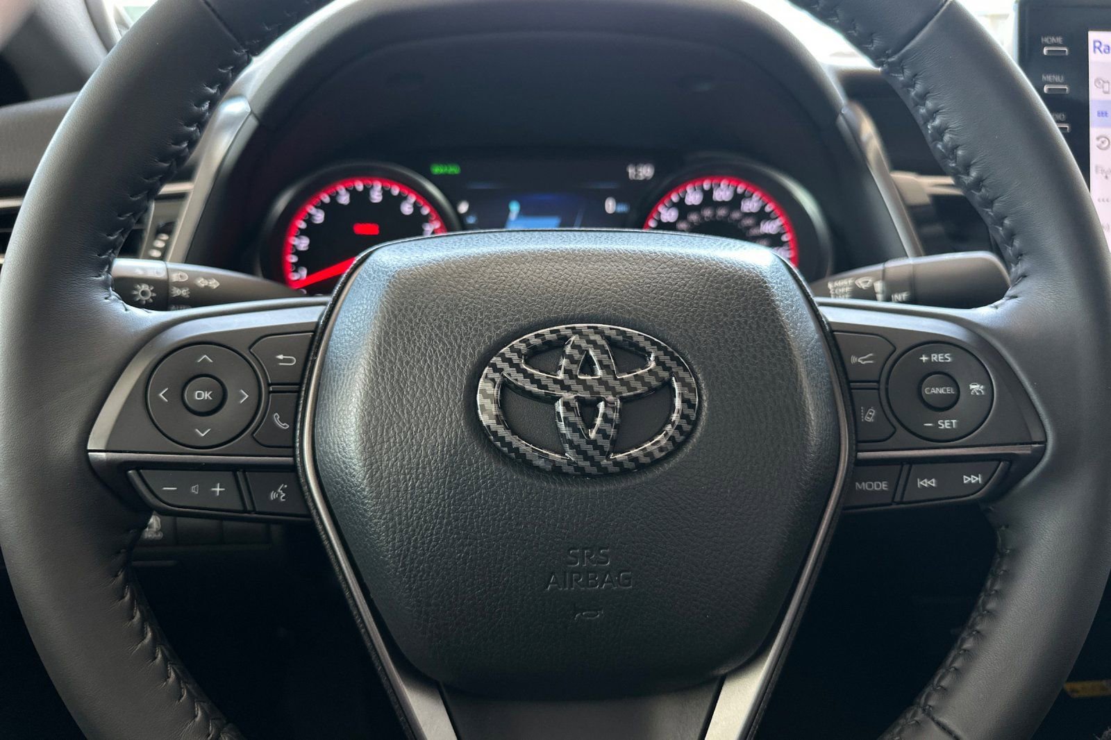 Used 2023 Toyota Camry XSE FWD image 21