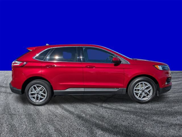 Certified 2024 Ford Edge SEL w/ Convenience Package AWD/4WD image 3