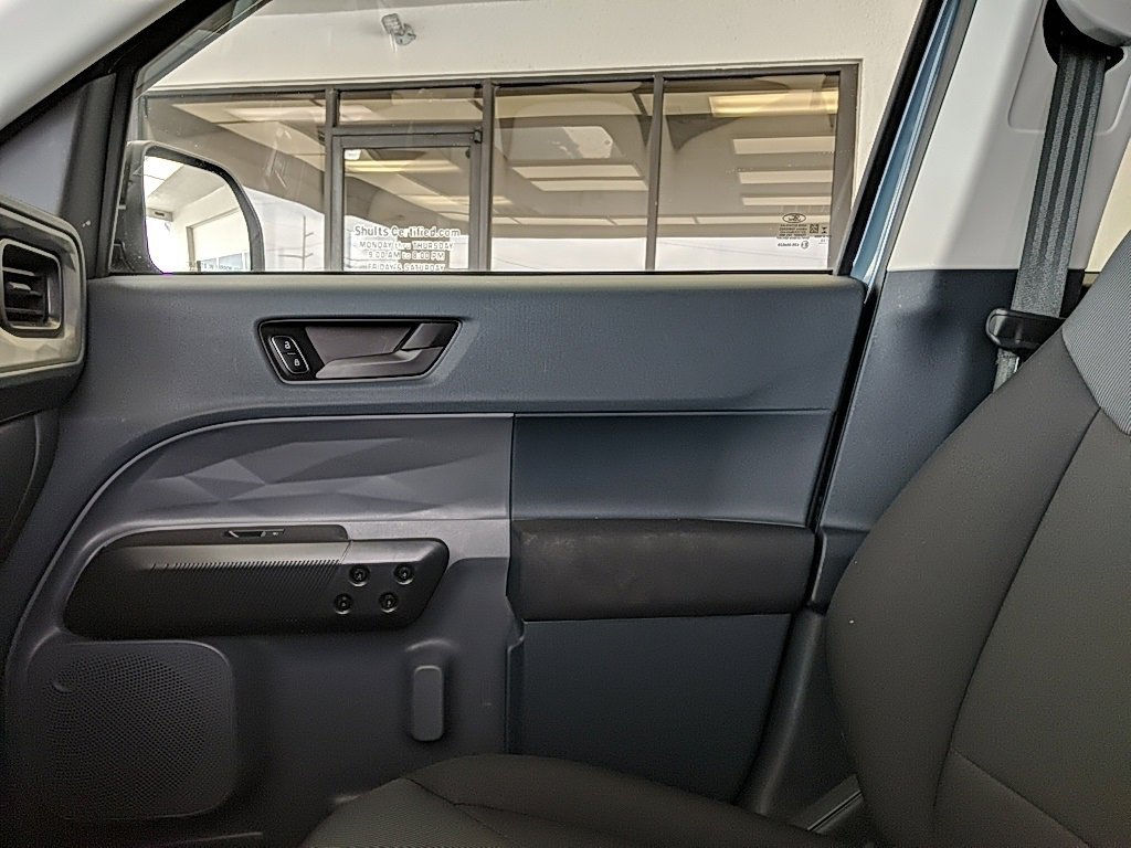 Certified 2022 Ford Maverick XL image 20