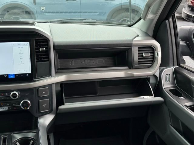 Certified 2025 Ford F150 Lightning XLT AWD/4WD image 33