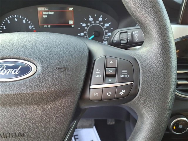 Certified 2022 Ford Escape SE image 16