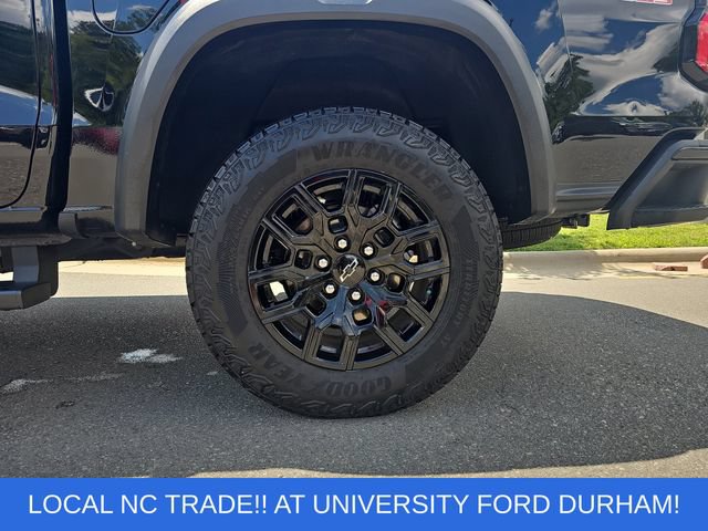 Used 2025 Chevrolet Colorado Trail Boss AWD/4WD image 29