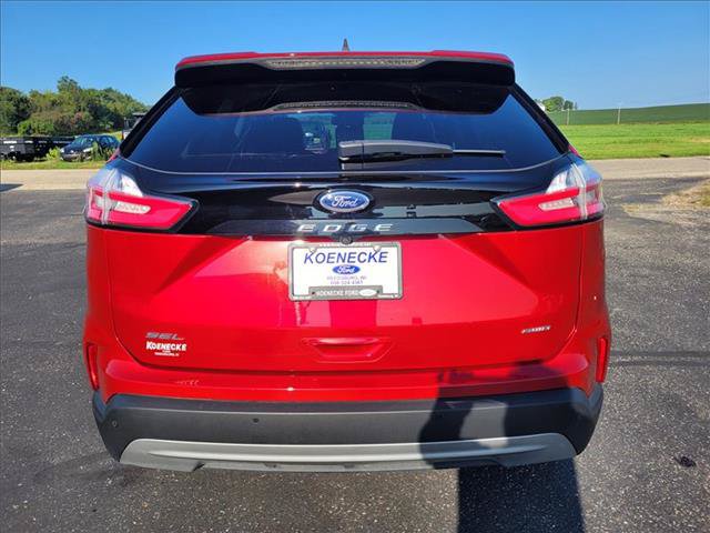 Certified 2024 Ford Edge SEL w/ Convenience Package AWD/4WD image 6