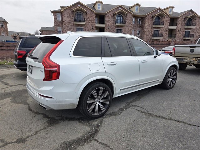 Used 2021 Volvo XC90 T6 Inscription w/ Advanced Package image 3