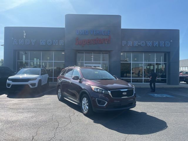 Used 2016 Kia Sorento LX image 7