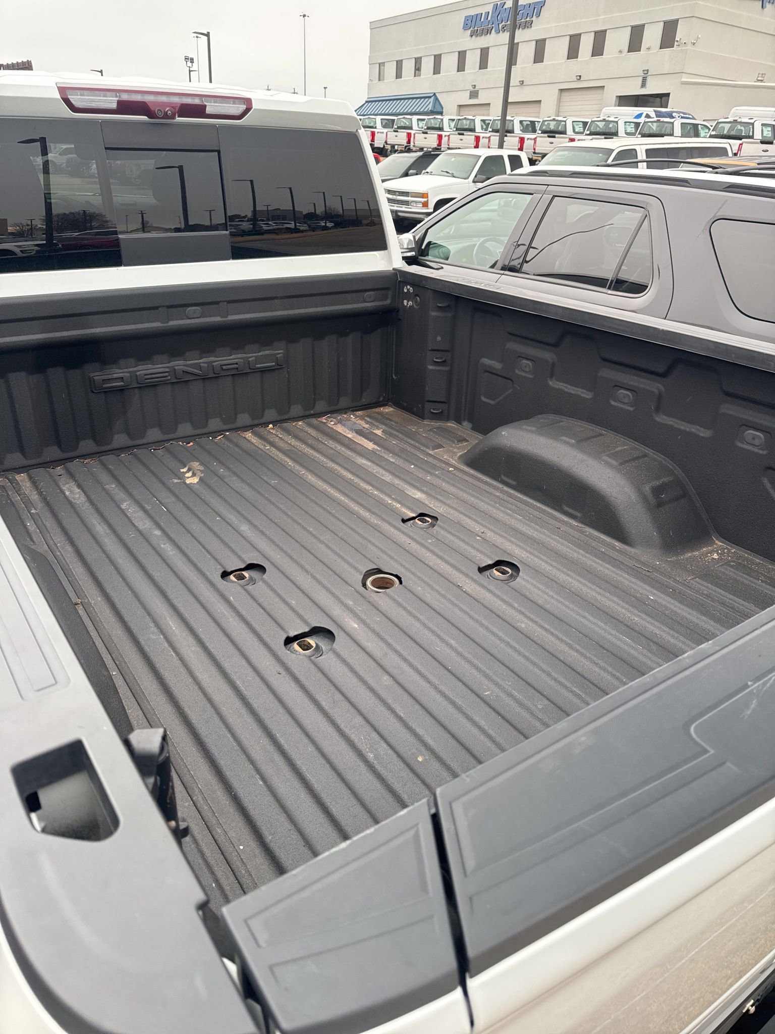 Used 2022 GMC Sierra 3500 Denali w/ Denali Ultimate Package image 7