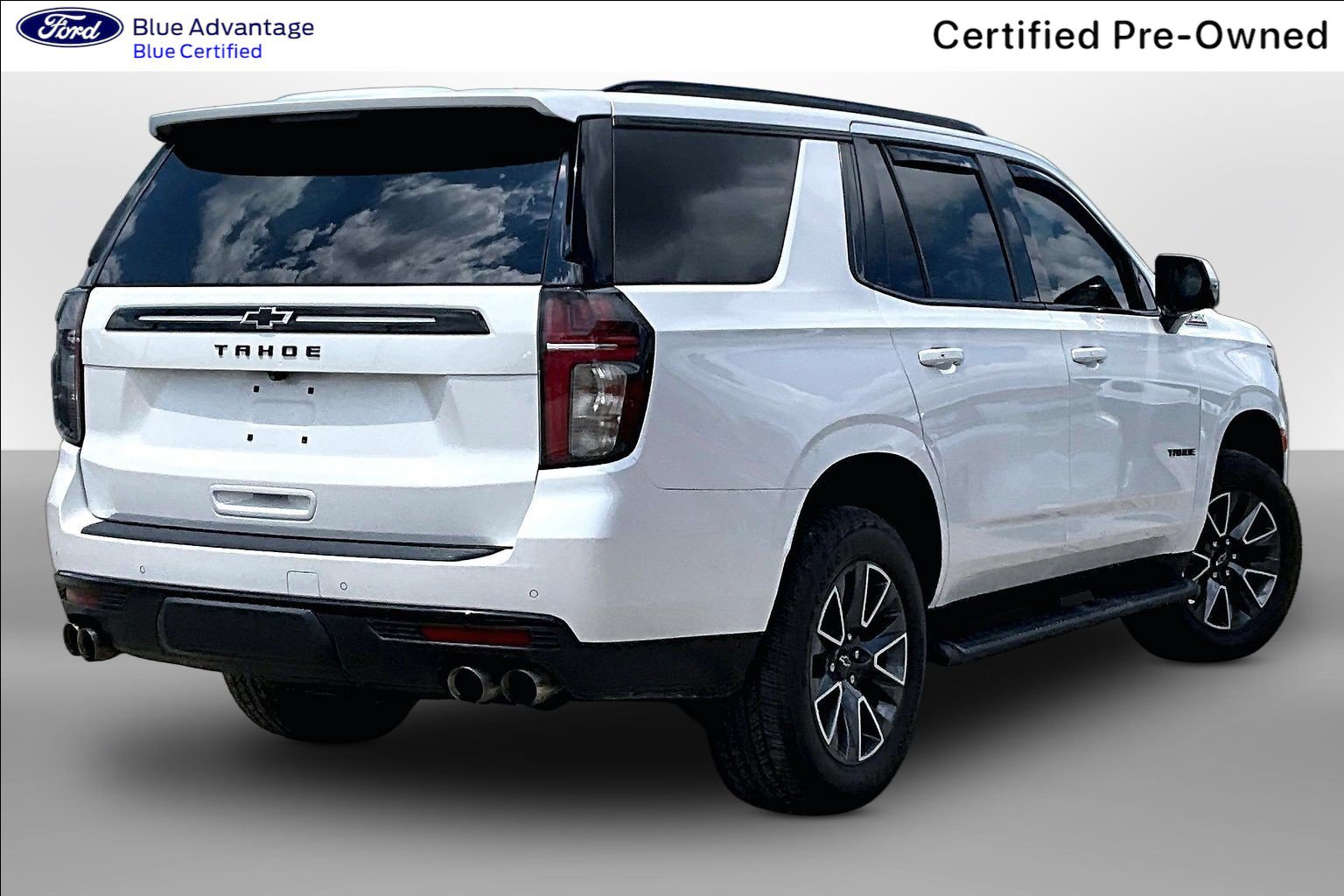 Used 2023 Chevrolet Tahoe Z71 w/ Z71 Off-Road Package AWD/4WD image 10