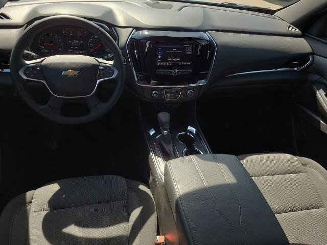 Used 2023 Chevrolet Traverse LT FWD image 17