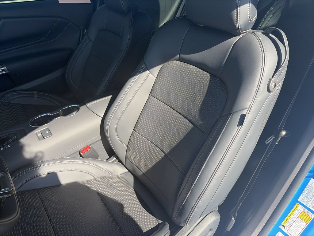 Certified 2025 Ford Mustang GT Premium RWD image 11