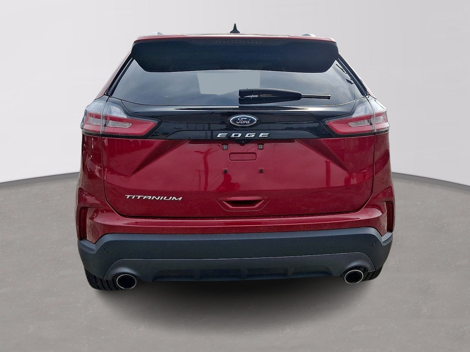 Certified 2021 Ford Edge Titanium w/ Cargo Accessory Package FWD image 5