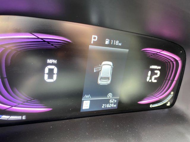 Used 2023 Kia Soul GT-Line FWD image 11