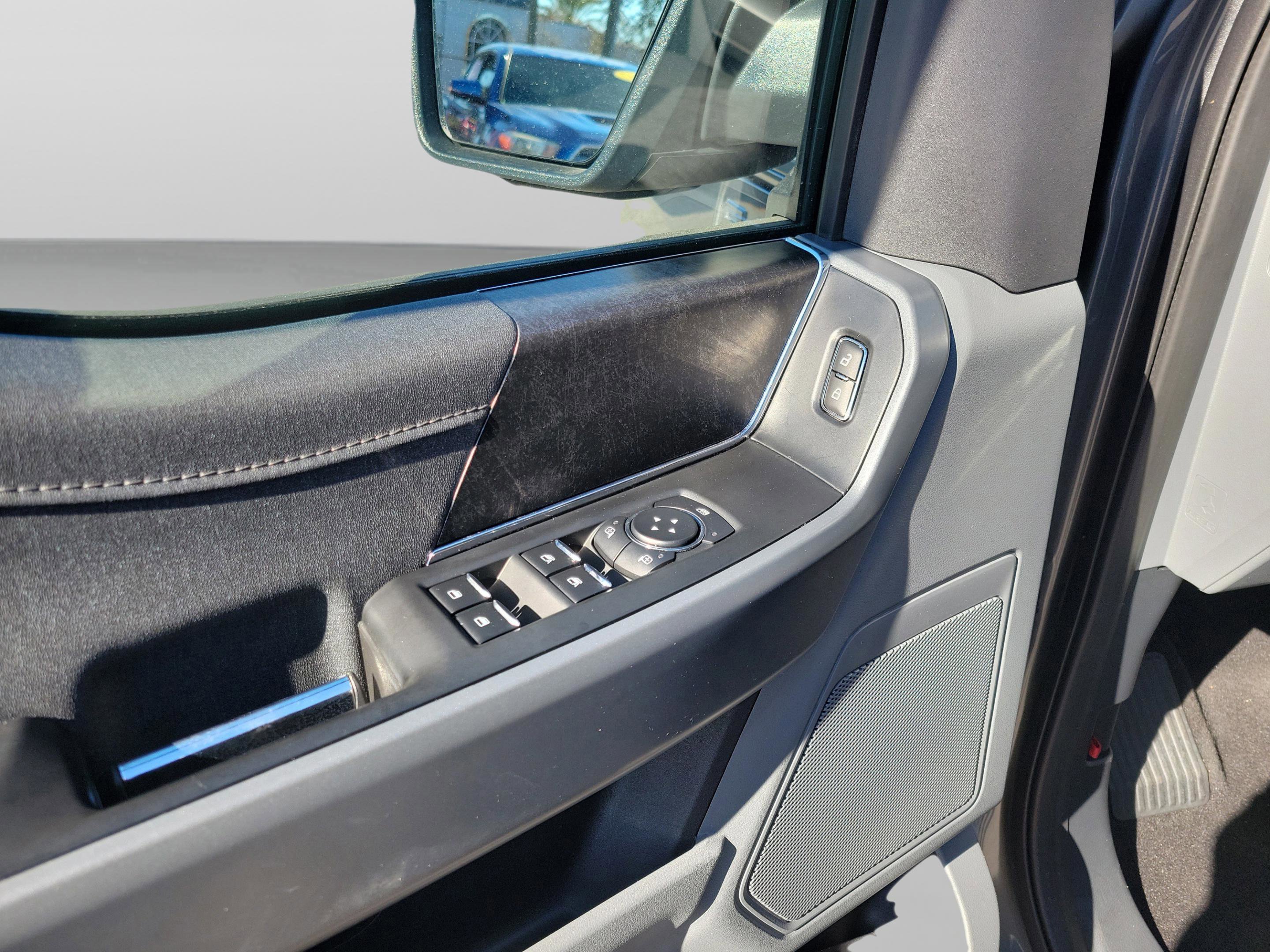 Certified 2023 Ford F150 Lightning XLT image 31