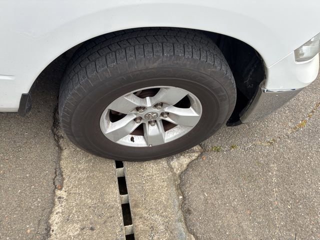 Used 2024 RAM 1500 Classic SLT image 15