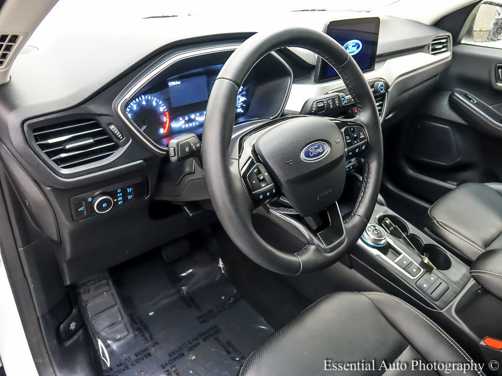 Certified 2022 Ford Escape SEL AWD/4WD image 10