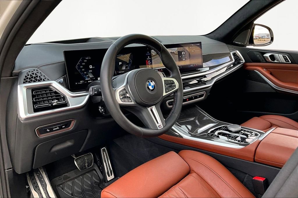 Used 2025 BMW X7 M60i w/ Climate Comfort Package AWD/4WD image 13