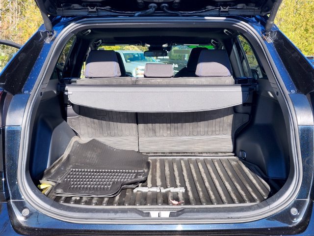 Used 2024 Toyota RAV4 SE w/ Convenience Package AWD/4WD image 32