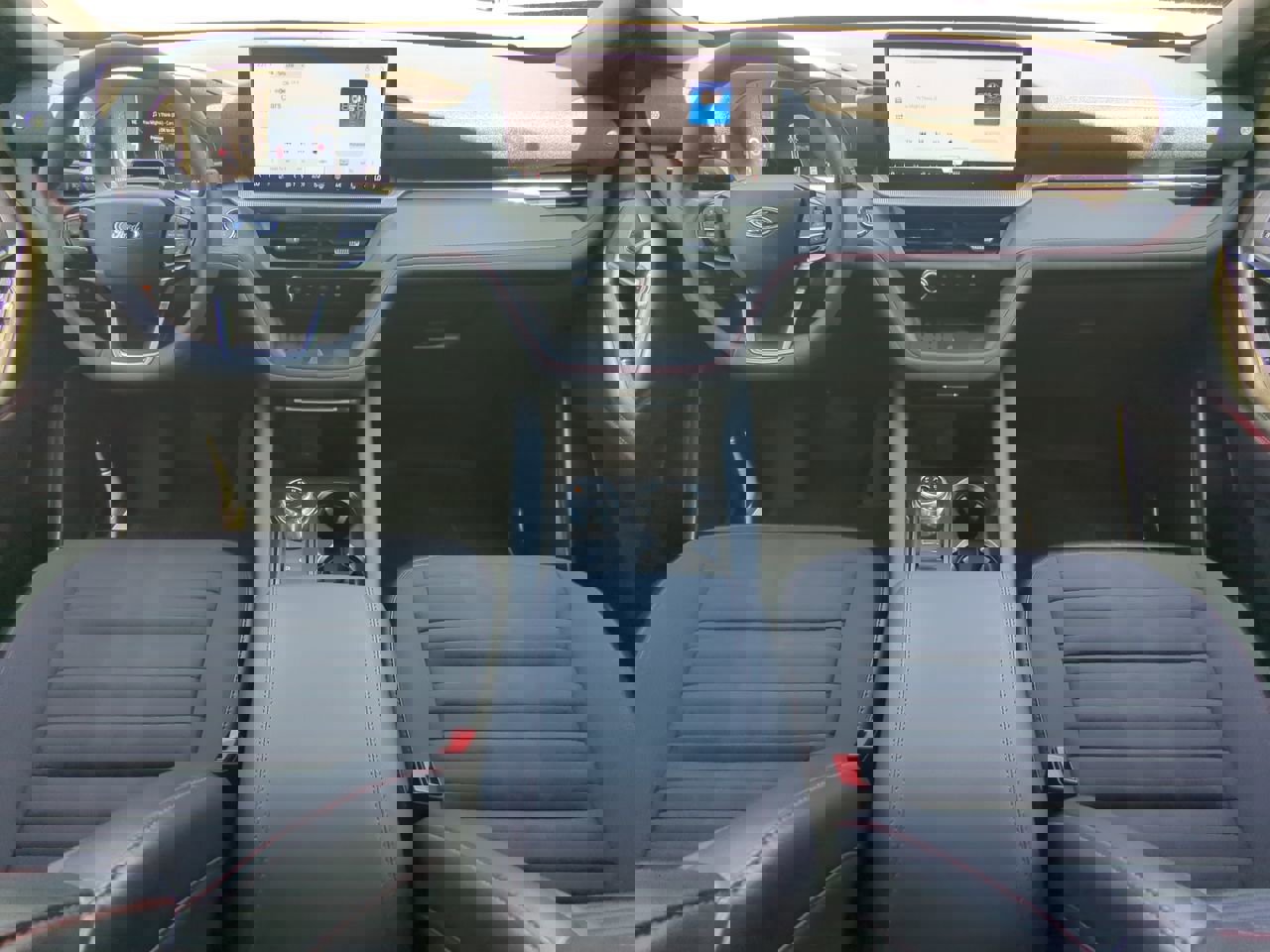 Certified 2025 Ford Explorer ST-Line w/ Premium Package image 13