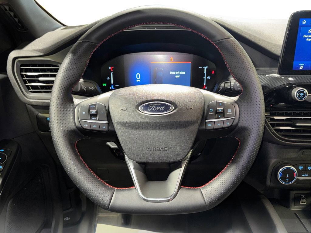 Certified 2025 Ford Escape ST-Line image 27