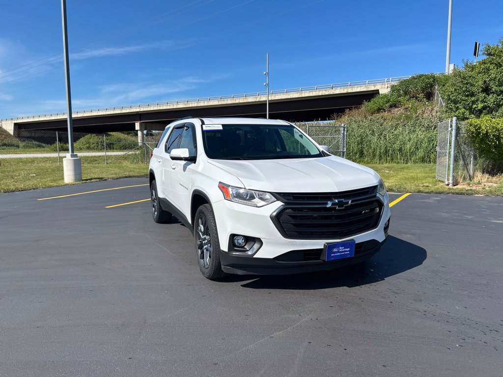 Used 2019 Chevrolet Traverse RS w/ LPO, Floor Liner Package AWD/4WD image 7