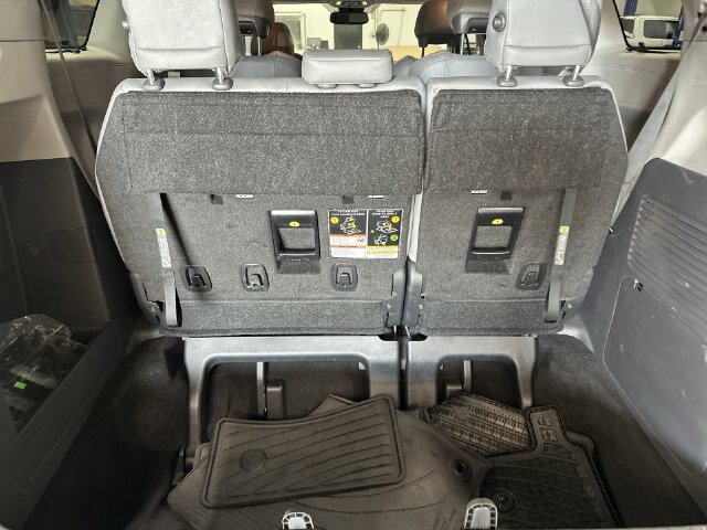 Used 2024 Toyota Sienna Limited AWD/4WD image 26