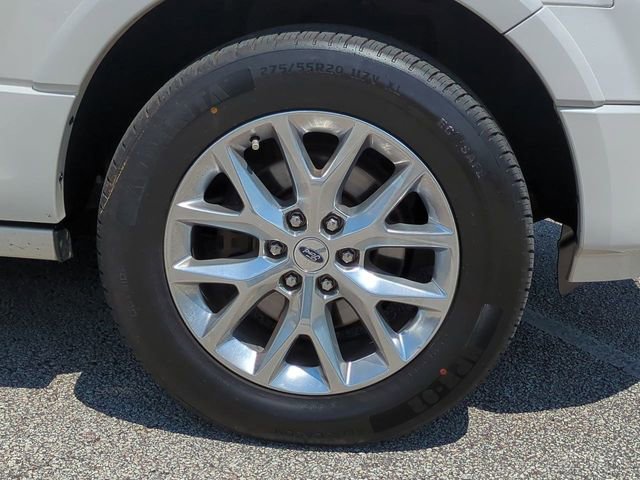 Certified 2017 Ford Expedition Limited w/ Equipment Group 301A image 11