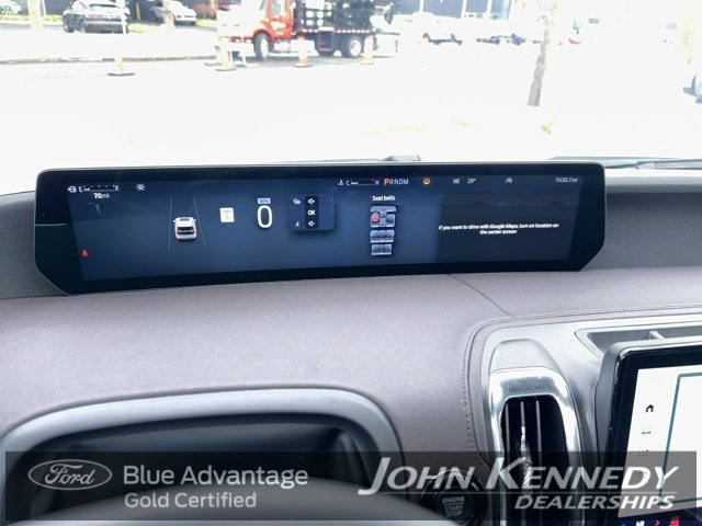 Certified 2025 Ford Expedition Max Platinum w/ Platinum Ultimate Package image 28