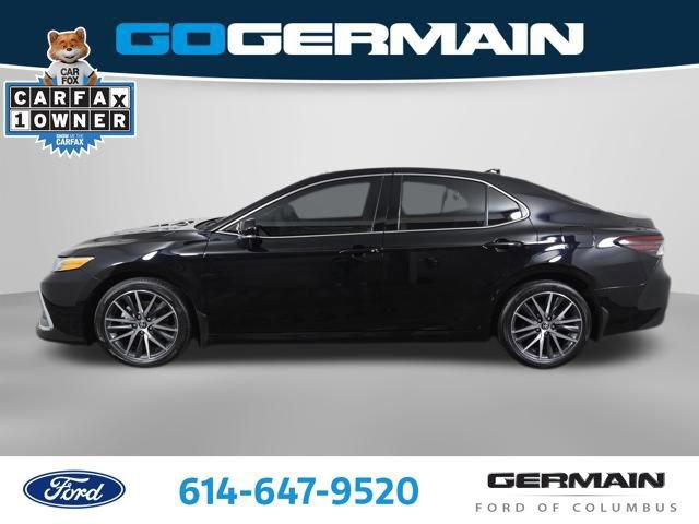Used 2024 Toyota Camry XLE w/ Cold Weather Package image 13