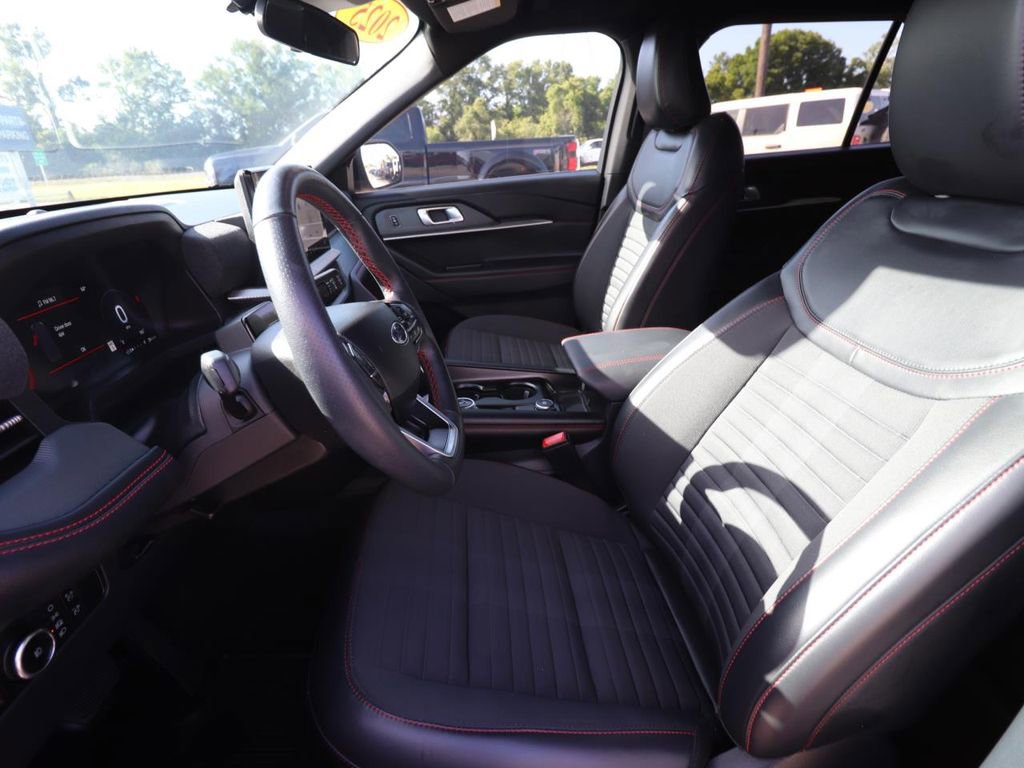 Certified 2025 Ford Explorer ST-Line RWD image 2