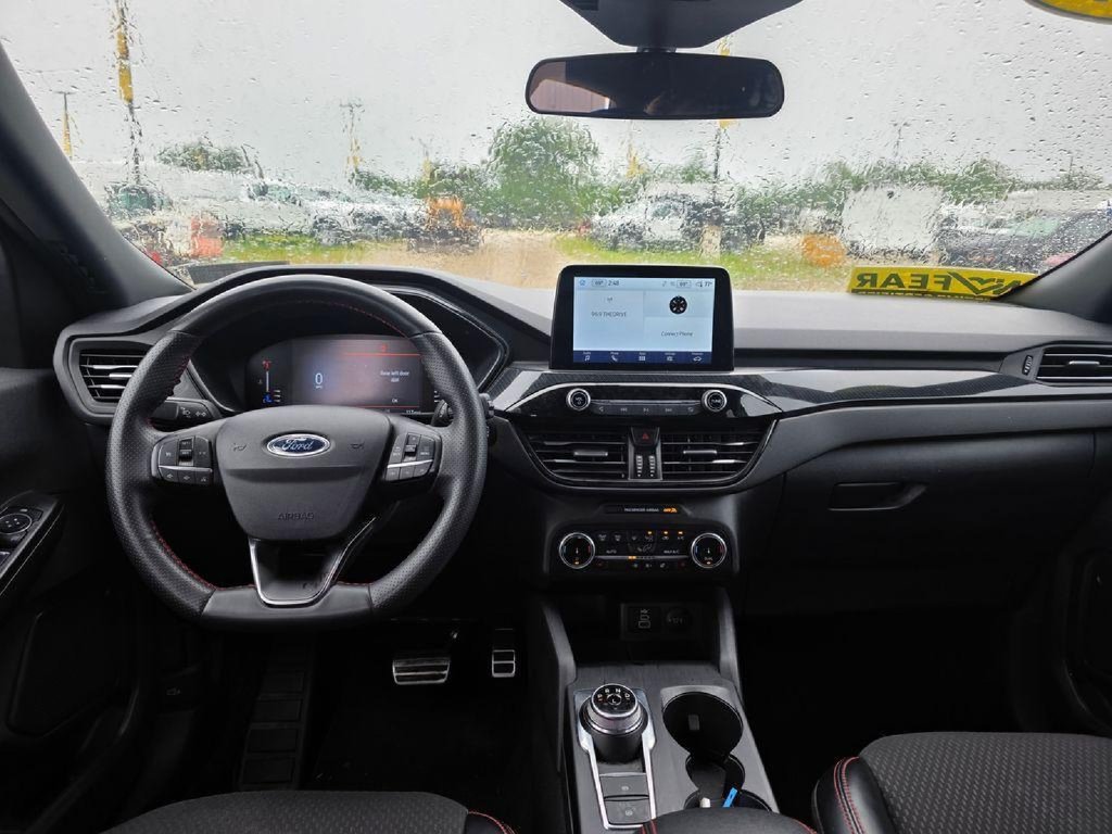 Certified 2024 Ford Escape ST-Line AWD/4WD image 15