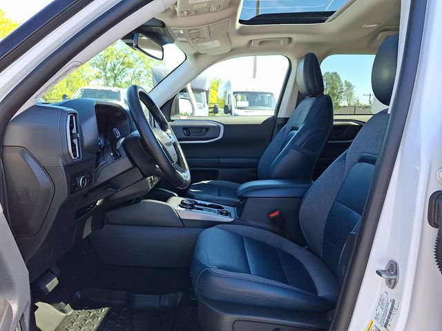 Certified 2023 Ford Bronco Sport Outer Banks w/ Tech Package AWD/4WD image 14