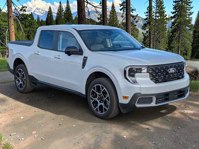 Certified 2025 Ford Maverick Lariat AWD/4WD image 7