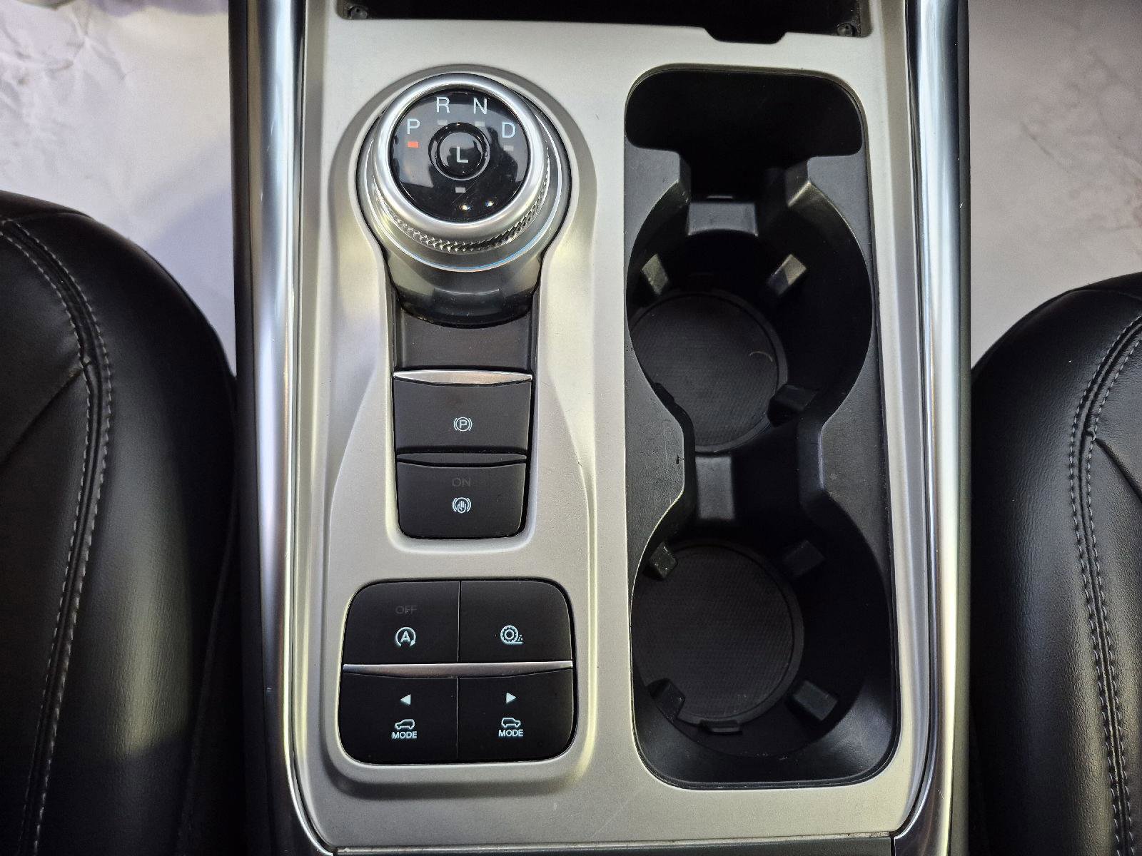 Certified 2023 Ford Explorer XLT w/ Equipment Group 202A image 21